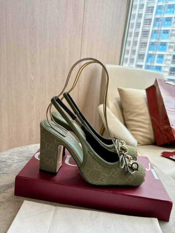 Picture of Gucci Shoes _SKUGuccisz35-4096928.5CMJ1106